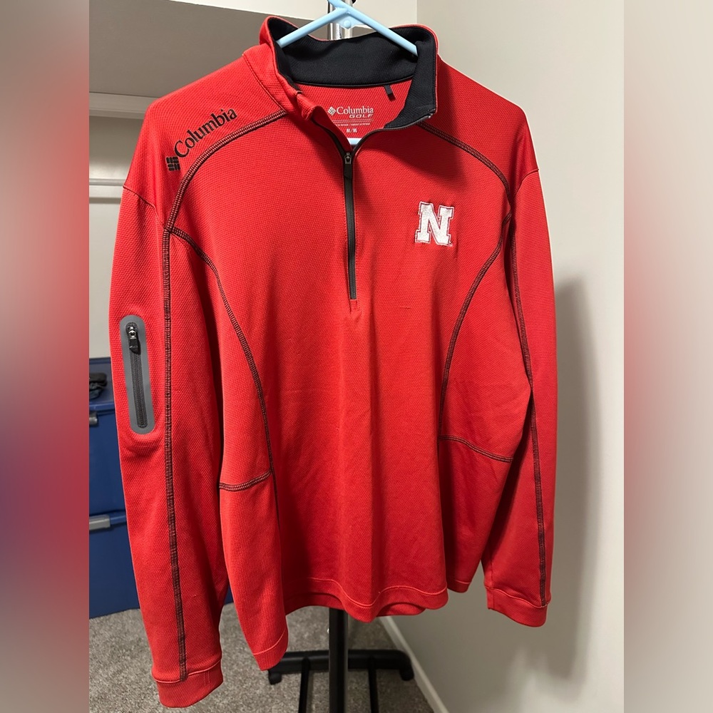 Women’s Medium Columbia Golf 1/4 zip Nebraska Pullover
